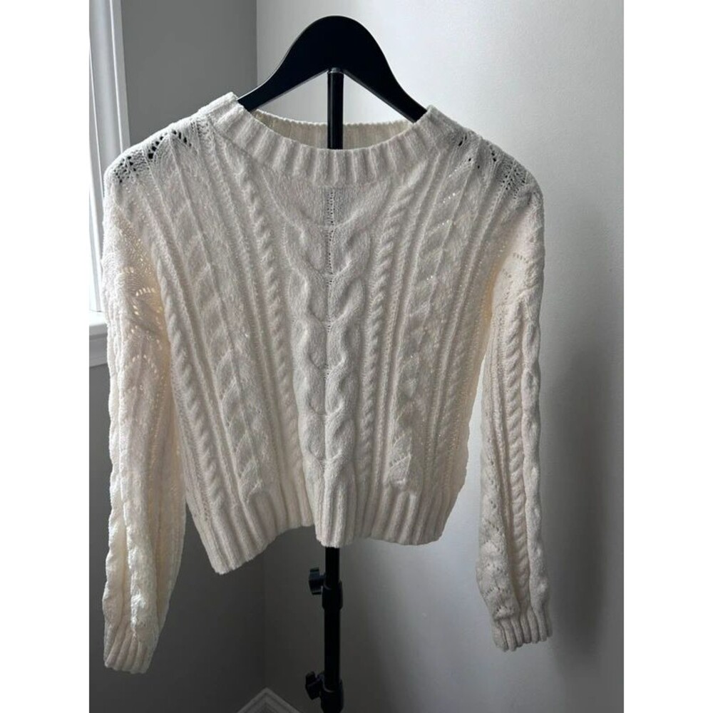 Pink Rose White Cable Knit Cropped Sweater Size XS